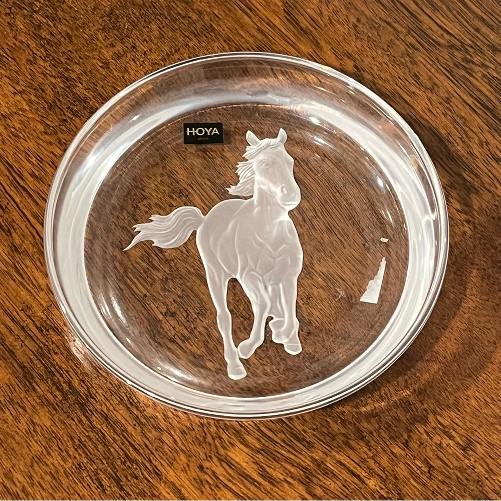 Hoya Etched Crystal Intaglio Galloping Horse Wine Bottle Coaster or Plate